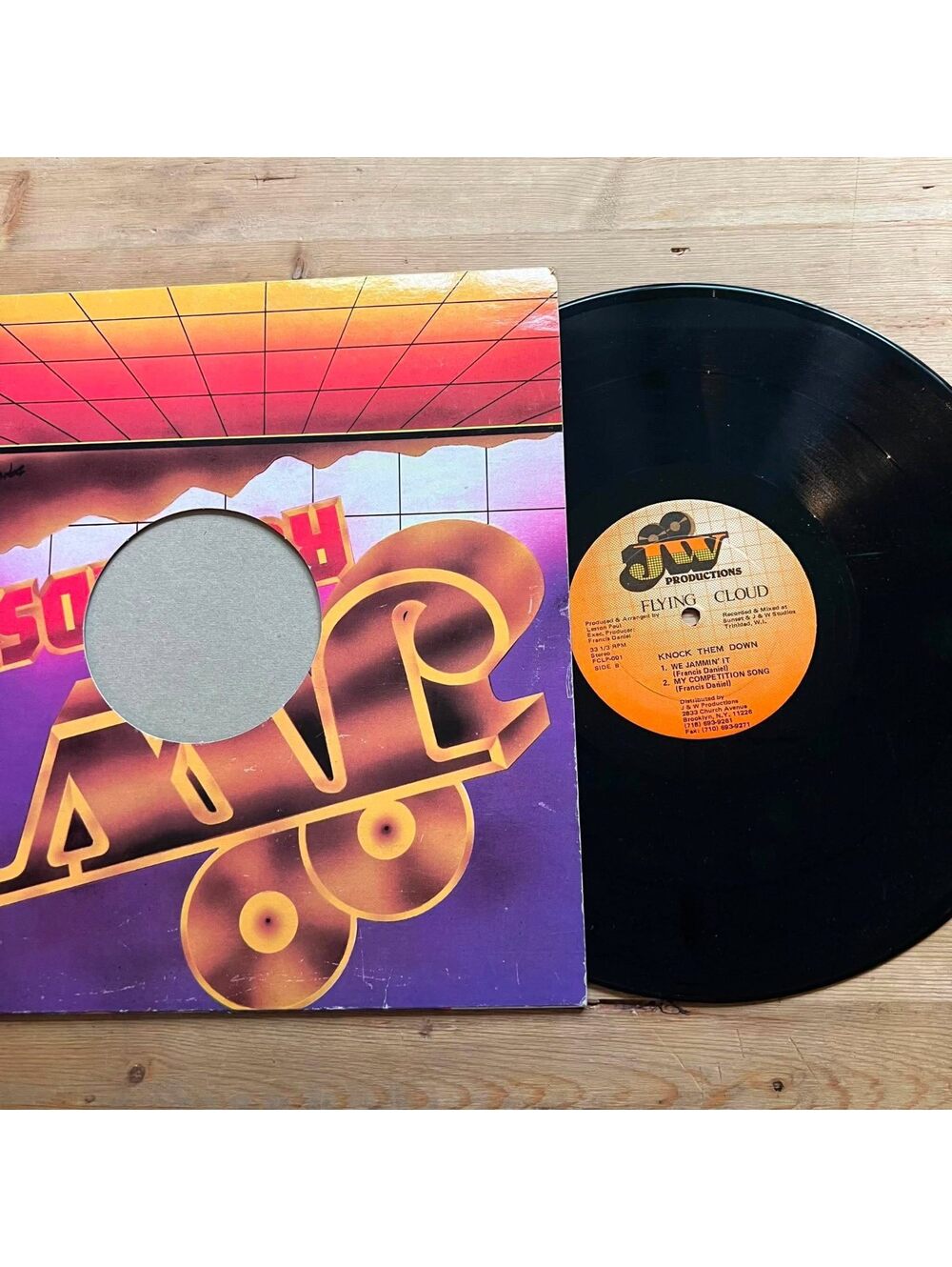 Francis Daniel - Knock them Down 33rpm VG+ VR26